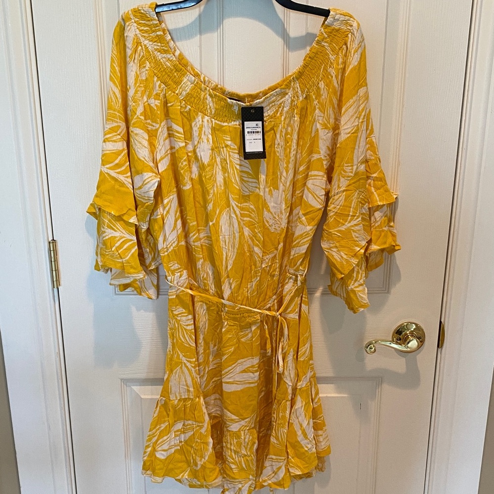 City Chic Sunshine floral Yellow Leaf-Print Off-Shoulder belted dress New